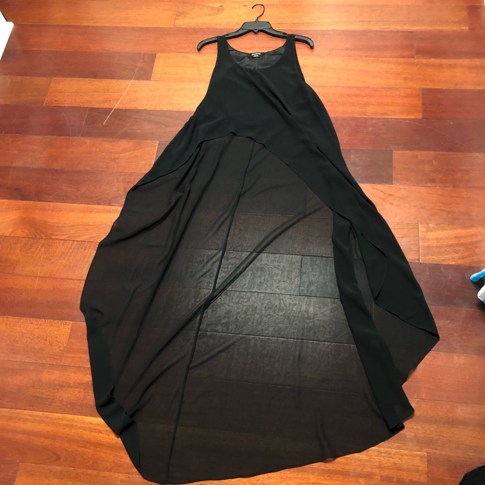 Bebe High-Low Crop Top